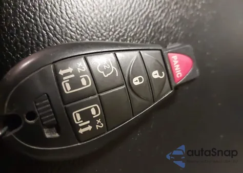 2014 Dodge Grand Caravan Sxt из США, поврежденный, VIN 2C4RDGCGXER263669